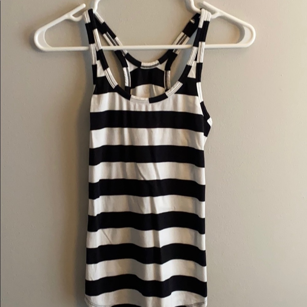 NWOT LULULEMON STRIPPED TANK TOP